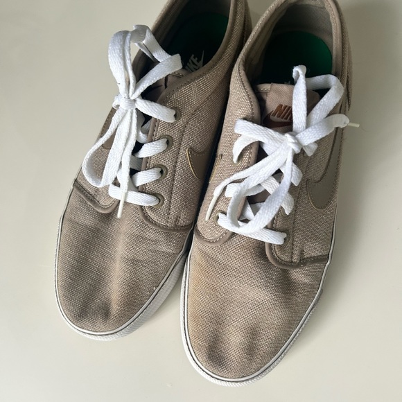 NIKE BUNDLE - Picture 3 of 15